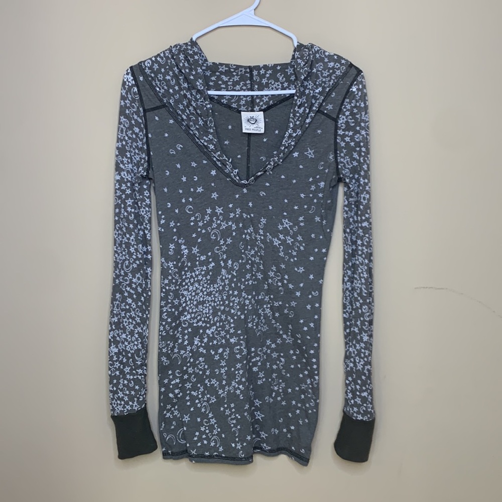 Free People gray star long sleeve with hood